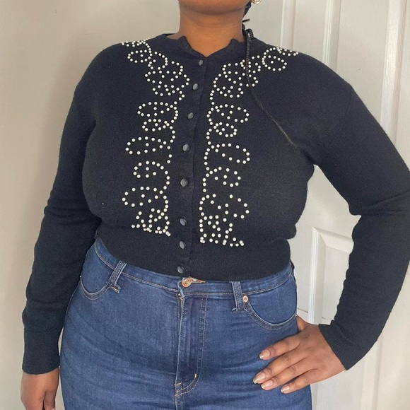 Pearl studded sweater - Picture 1 of 4